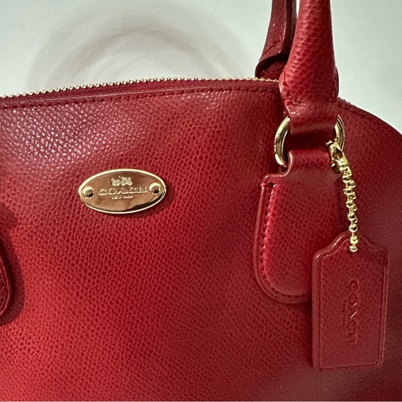 ❤️NWOT Coach Domed Cora Satchel with Crossbody Strap - Red with Brass Hardware - Picture 2 of 16
